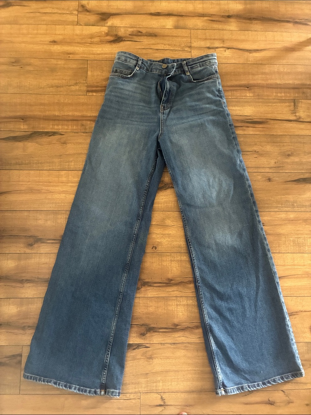 Zara Wide-Leg Flared Jeans - Medium Blue Wash
